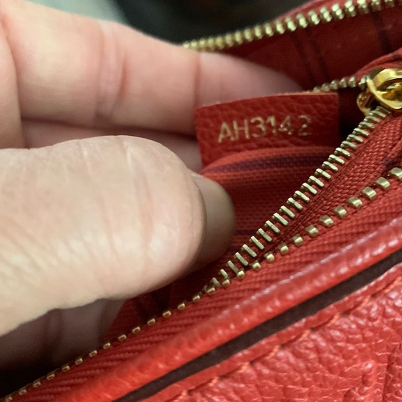 LOUIS VUITTON Speedy 25” Cerise Monogram Empreinte Speedy Bandouliere.Authentic. - Picture 13 of 17